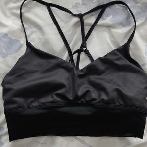 Alo Yoga Lavish bra in glossy black size M